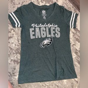 Women’s eagles T-shirt